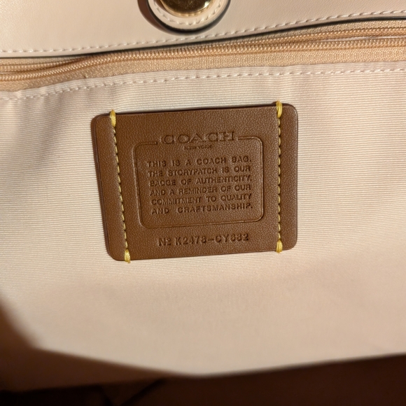 Coach Pink Floral City Tote Bag - Signature Coach Charm - Picture 4 of 4